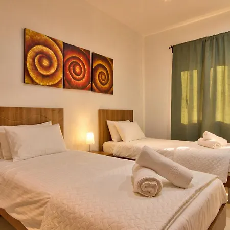 Bayview Court - Seafront With Balcony * Saint Julian's