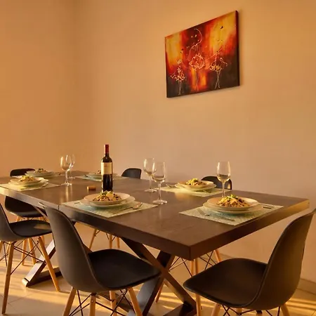Bayview Court - Seafront With Balcony דירה Saint Julian's